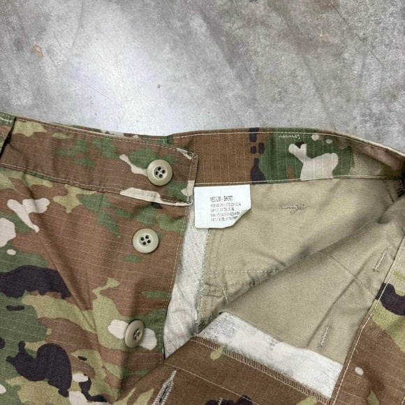 Vintage Military Issued Multi Camo Cargo Combat Trousers 34x29 - Picture 3 of 6